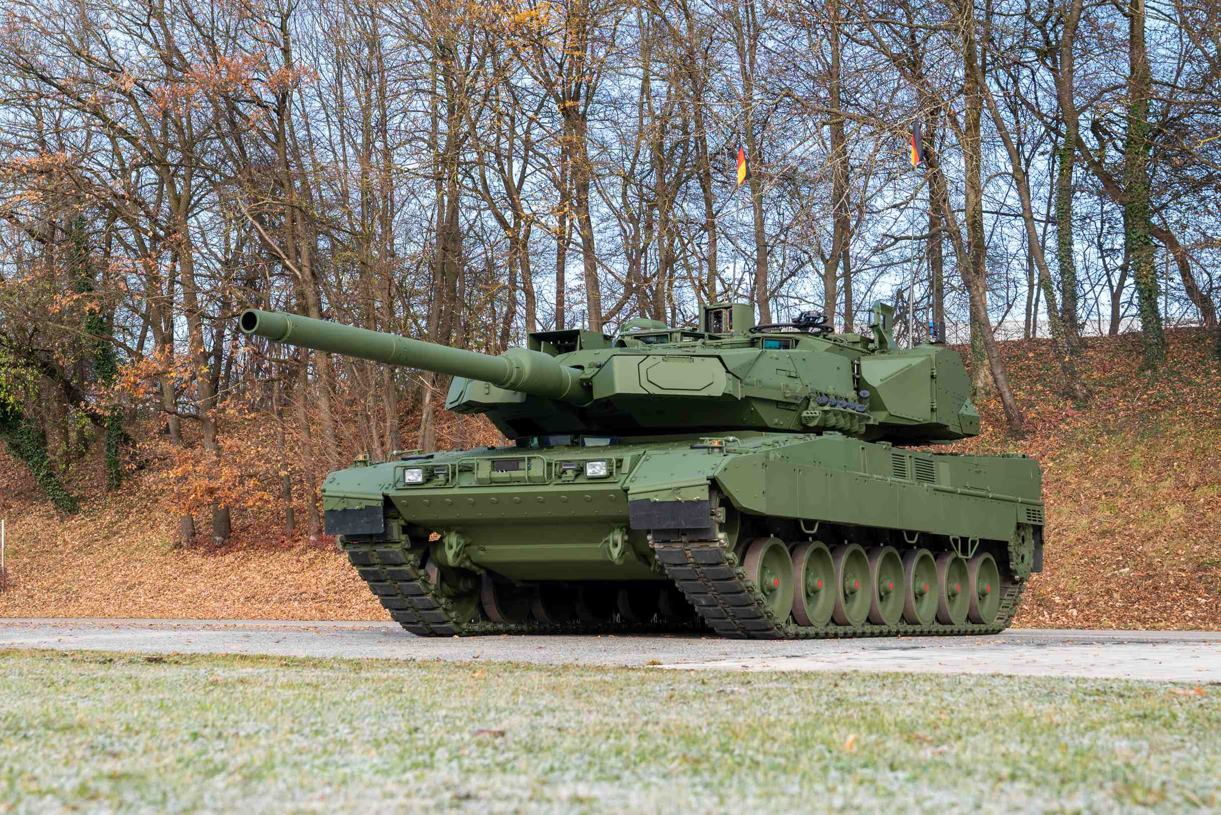 KNDS LEOPARD 2 A8